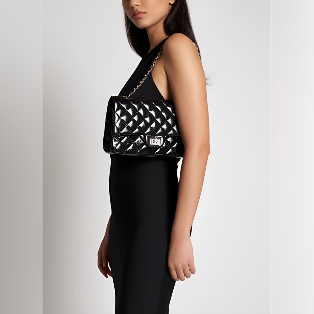 16-25 Preloved Chanel CC 2.55 Reissue Patent Lambskin Leather